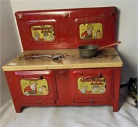 CHILDS TOY STOVE LITTLE ORPHAN ANNIE