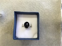 Black Spinale With Crystal Chips Ring Size 6