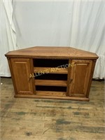 3 SHELF 2 DOOR CABINET