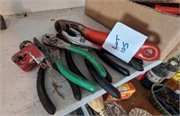 Pliers, pipe cutter, ratchet wrench etc