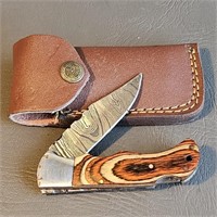 Damascus Knife with Leather Sheath