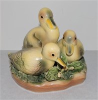 Ducklings figurine, 5 1/2"h