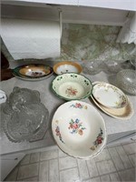 Lot of Seven Porcelain Bowls and Dishes