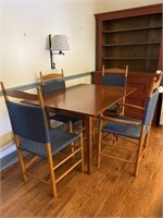 Reproduction Shaker Table & 4 Chairs