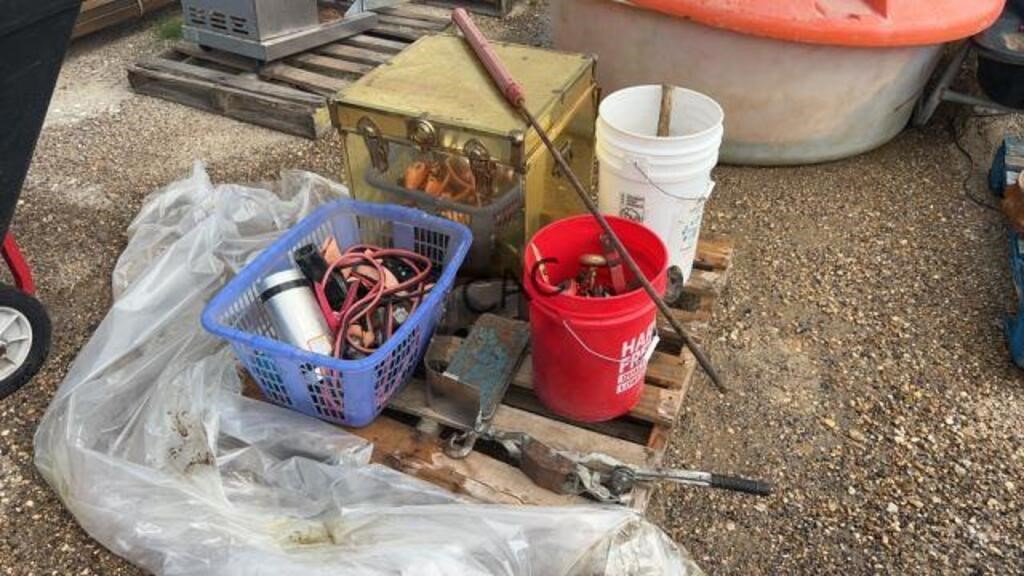 Pallet Lot of Miscellaneous Tools