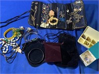 Assorted Jewelry