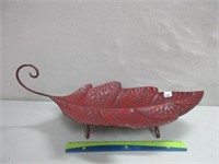 COLORFUL METAL LEAF DISH