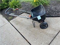 Scott walk behind lawn spreader