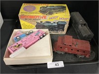 Lionel Train Coal & Passenger Cars, Mortoys