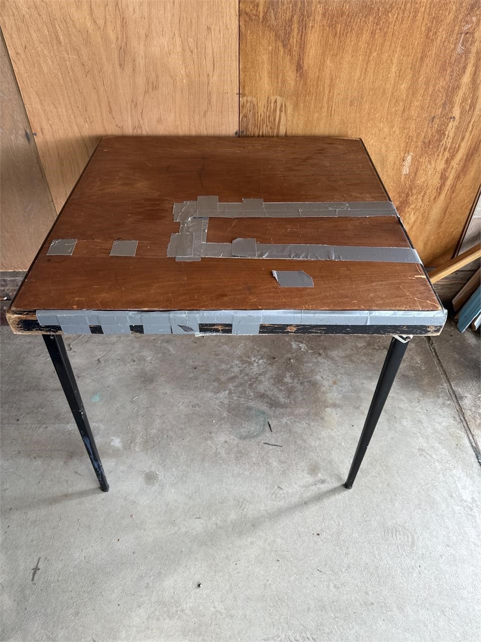 Foldable Table