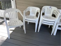 Plastic chairs (5+1)