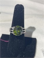 Green Tourmaline Ring - 925 with white topaz