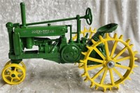 Ertl John Deere Model G Die Cast Tractor