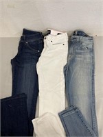 Women’s Jeans- Size 2/26