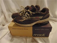 9w Ryka Tennis Shoes, like new, in box