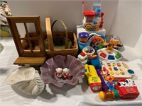 GROUP OF KIDS TOYS OF ALL KINDS, BASKETS, MRS