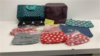 (3) Thirty one insulated lunch bags, (3) large