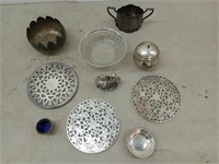 Asst silver plate items, 4 small sterling bowls