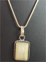 925 stamped 18-in necklace with pendant