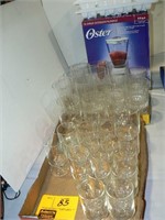 NEW OSTER BLENDER IN BOX, 2 FLATS CLEAR GLASS