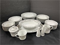 Style House Fine China Prestige Set (comes with