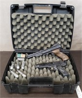 Case with 2 Pellet Pistols, co2