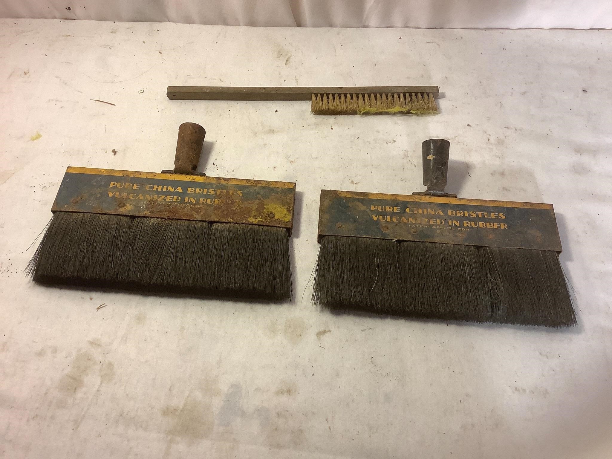 Antique brushes bristles