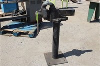 Bench Vise On Stand