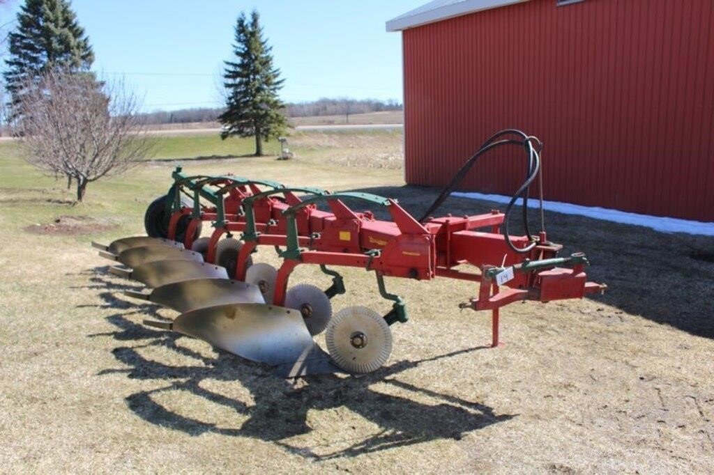 Kverneland 5 furrow plow, 16"