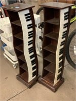 Pair of Keyboard Piano Design CD Holders - Some