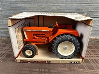 Ertl 1/16 Allis Chalmers D21 Diesel Tractor