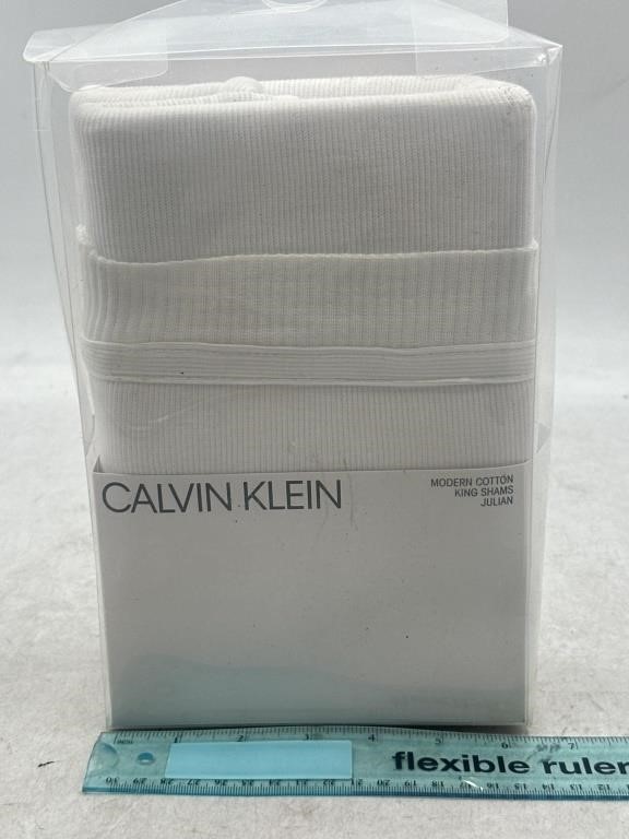 NEW Calvin Klein 2ct Modern Cotton King Shams