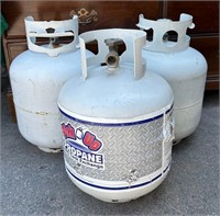 11 - LOT OF 3 PROPANE TANKS (Y49)