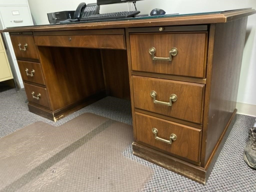 Double Pedestal Office Desk