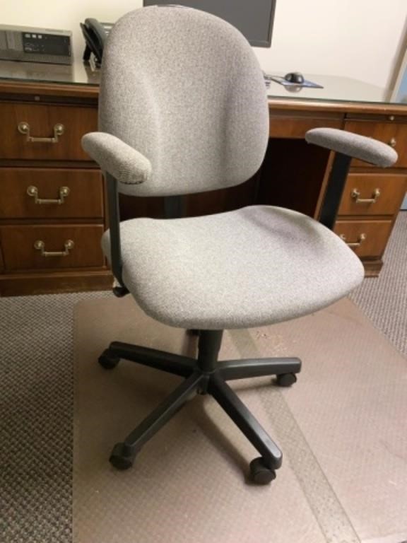 Upholstered Office Chair