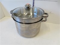 Steamer with lid