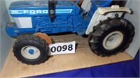 Ertl 1710 Ford tractor