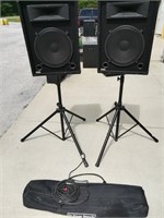 (2) Avatar 300W Speakers W/Stands, Case
