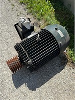 Toshiba 30 HP Elec Motor