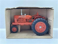 Allis-Chalmers WD-45 1/16 Toy Tractor