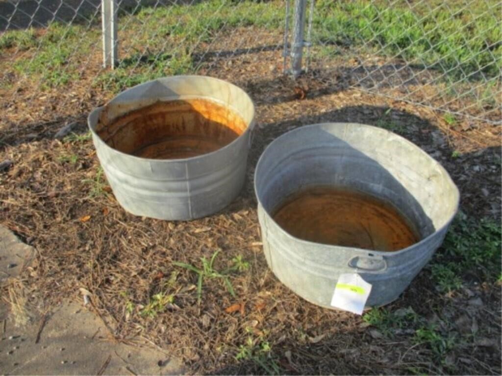 2 wash tubs