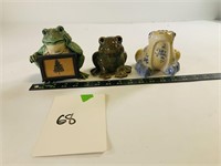 3pcs misc frog statues