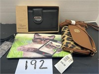 New womens wallet / purse lot