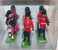 Britains Soldiers 8403 ROYAL MARINE COLOUR PARTY,