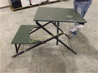 PORTABLE SHOOTER'S TABLE