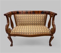 EARLY 20th CENTURY SETTEE