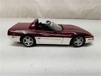 Maisto 1995 Indy 500 Pace Car Corvette Model