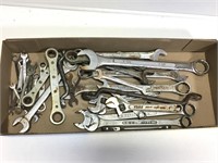TOOLS - Lot of End & Ratchet Head Wrenches