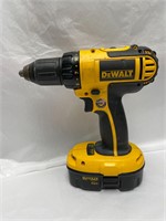 DeWalt DC720 1/2" Cordless Drill with Battery