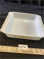 Pyrex 9x9 Dish